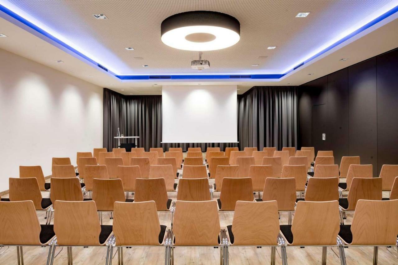 Friendly Cityhotel Oktopus Siegburg Exterior foto
